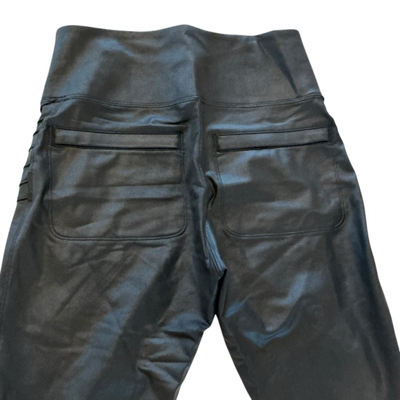 Athleta Delancey Gleam Moto Tight Women’s S Black Faux Leather Legging Ankle Zip - Picture 9 of 16